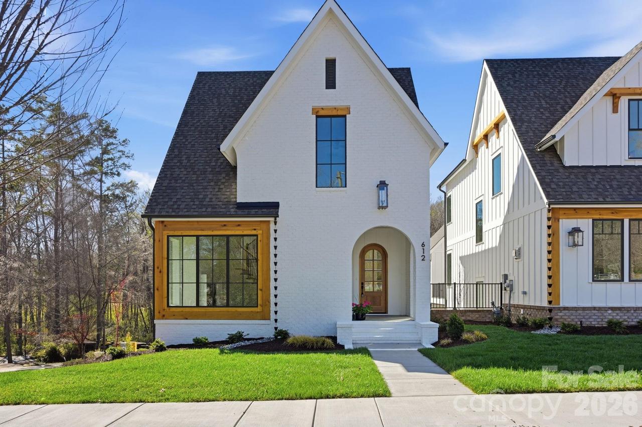612 Walnut St., Davidson, NC 28036