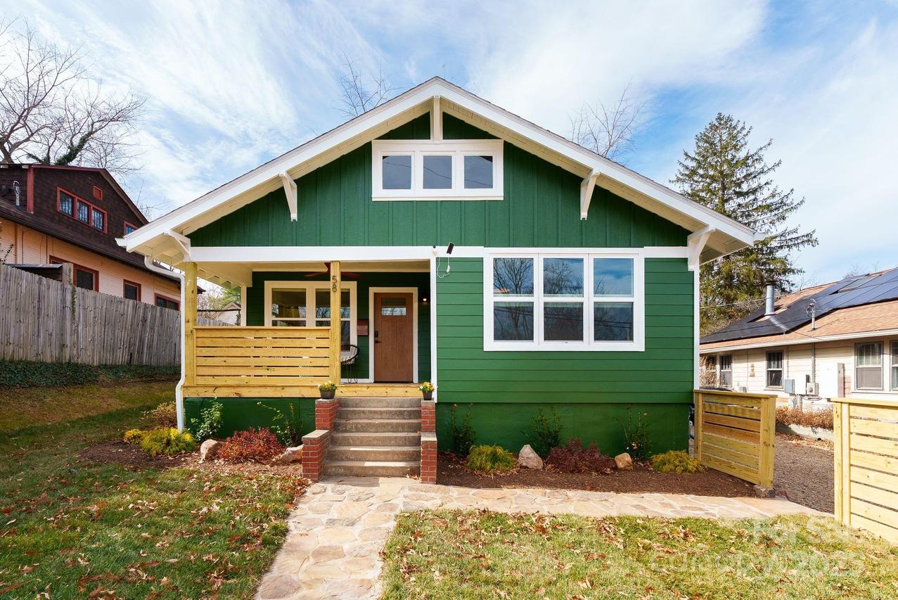 58 Balm Grove Ave., Asheville, NC 28806