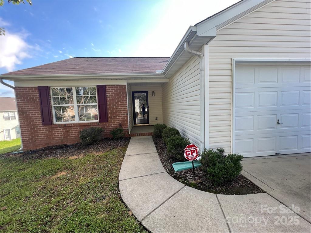 1216 Elise Marie Dr., Charlotte, NC 28214