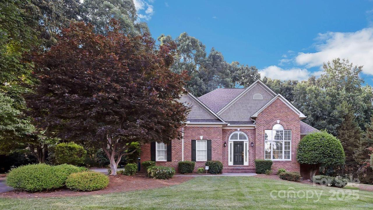 122 Mariner Pointe Ln., Mooresville, NC 28117