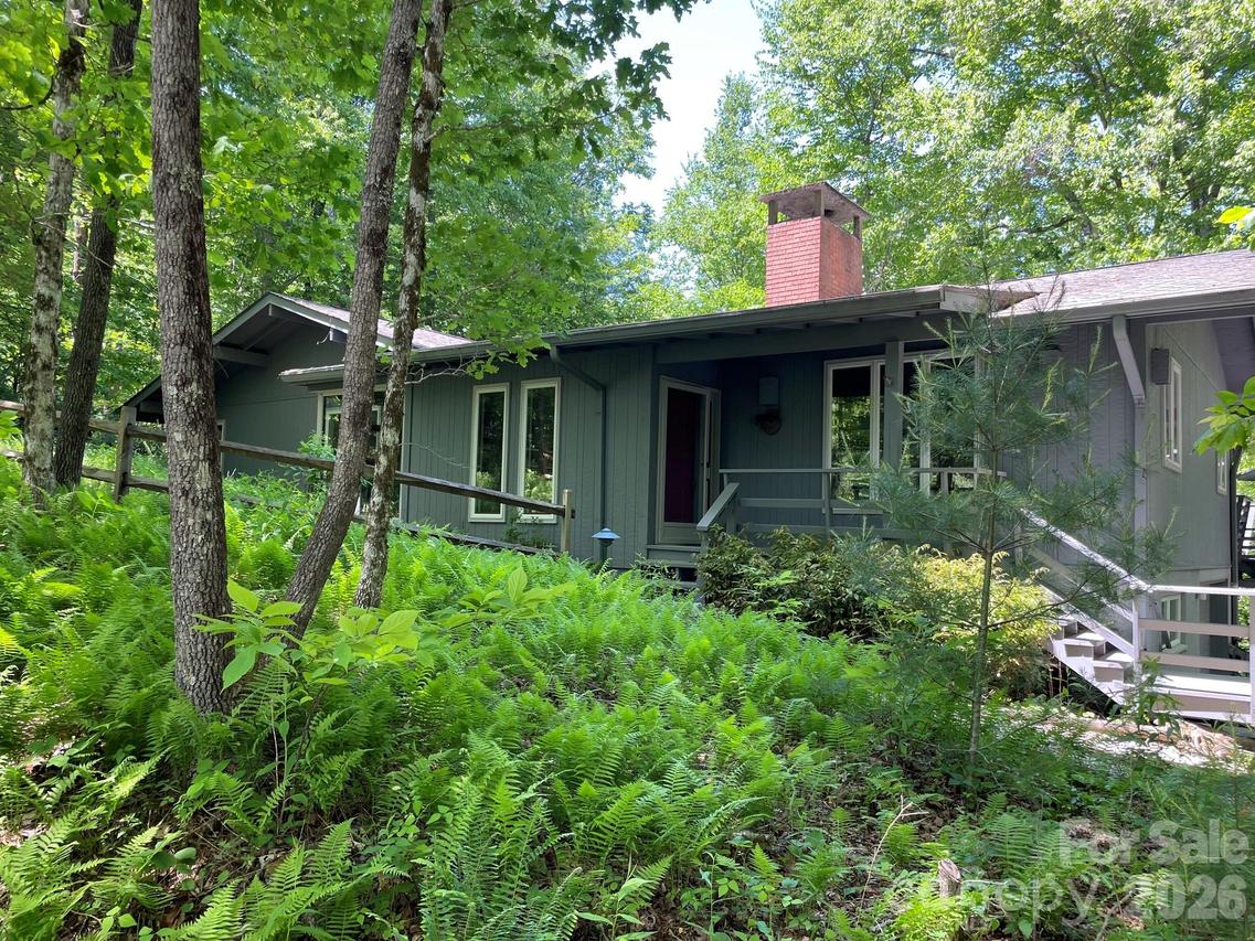 250 Butternut Ln., Brevard, NC 28712