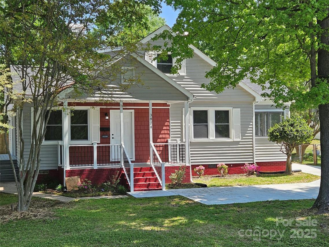 3824 Freedom Dr., Charlotte, NC 28208