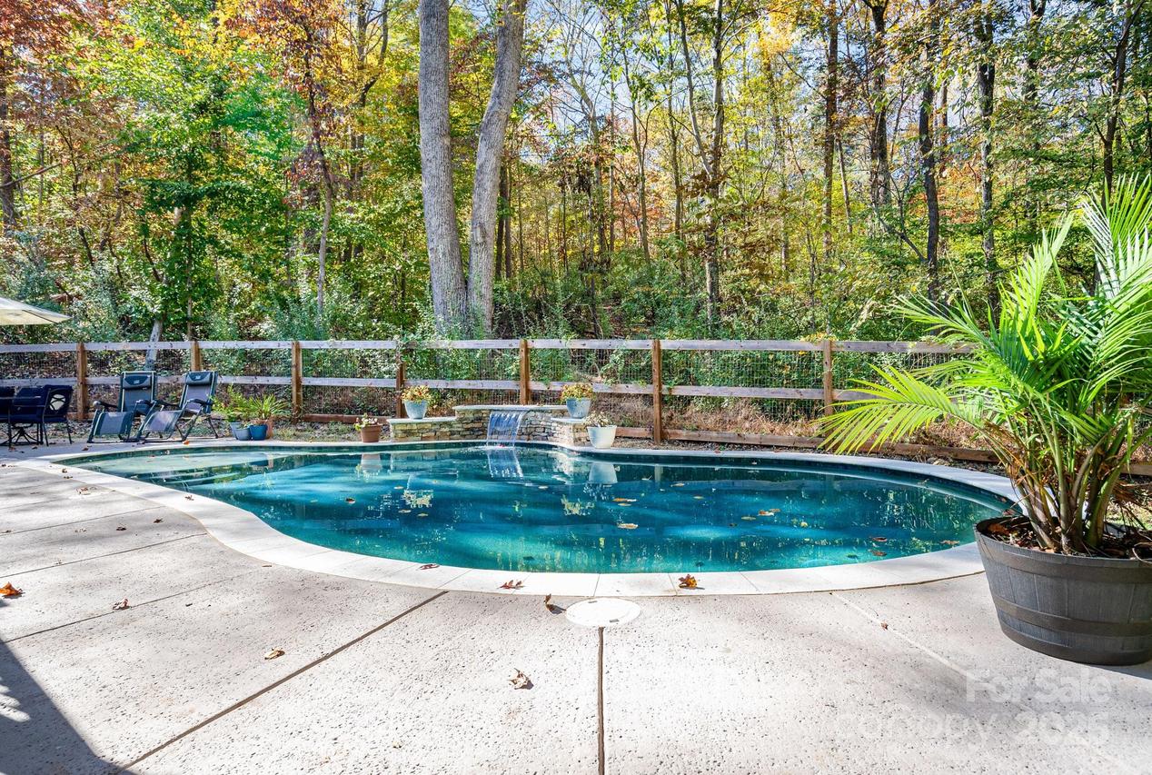 2720 Kendrick Dr., Charlotte, NC 28214