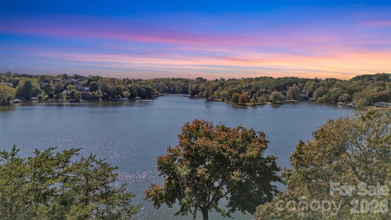 140 Reitzel Rd., Taylorsville, NC 28681