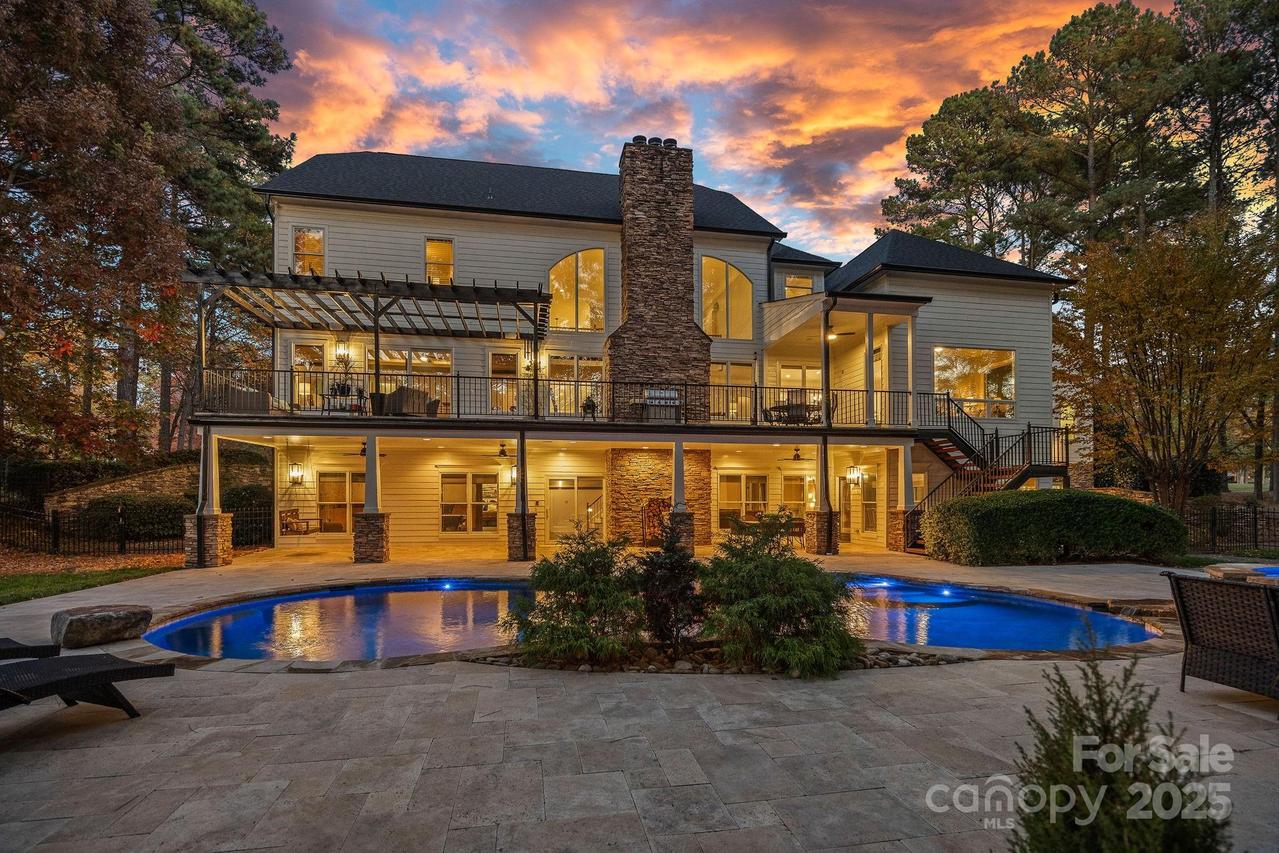 123 Stonewall Beach Ln., Mooresville, NC 28117