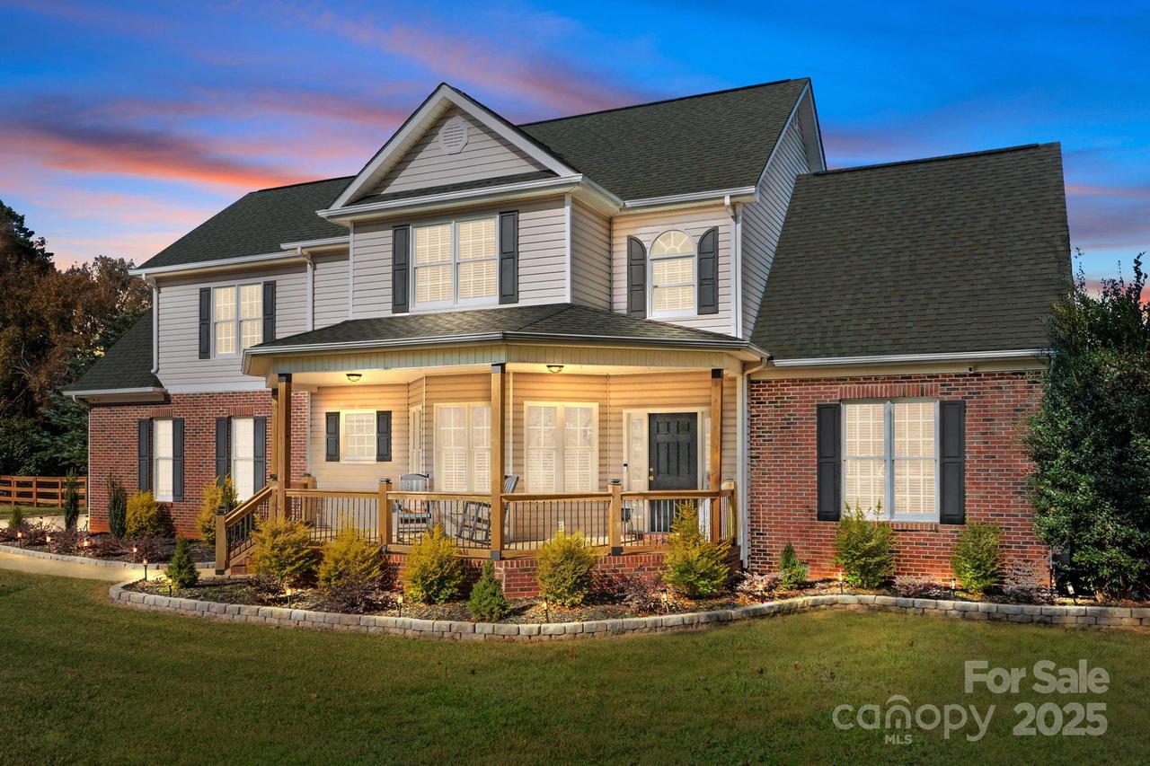 151 Turnberry Ln., Mooresville, NC 28117