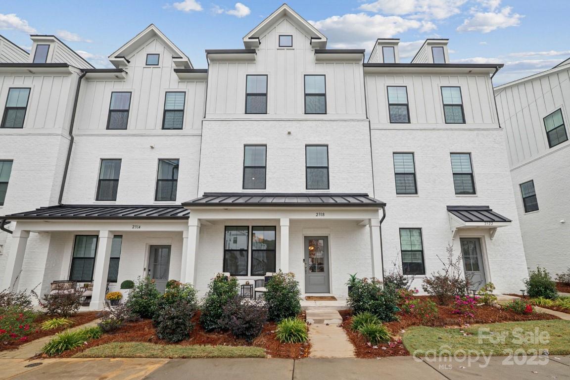 2318 Magnolia Blossom Way, Charlotte, NC 28211