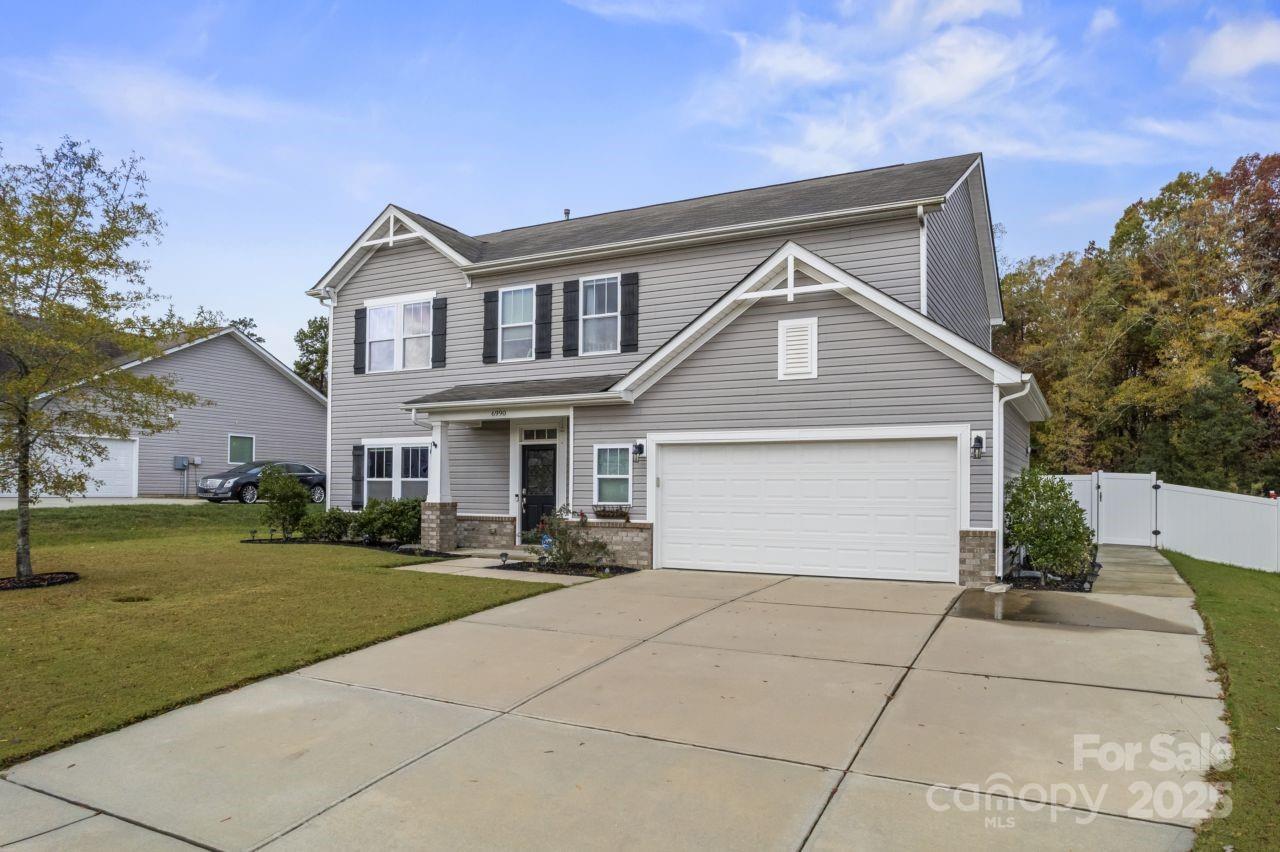 6990 Founders Way, Harrisburg, NC 28075