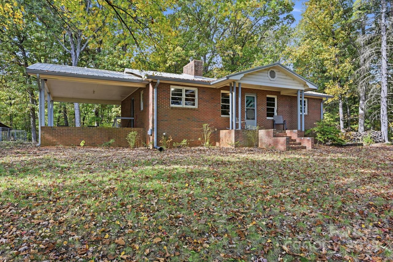 188 Tobacco Rd., Statesville, NC 28625