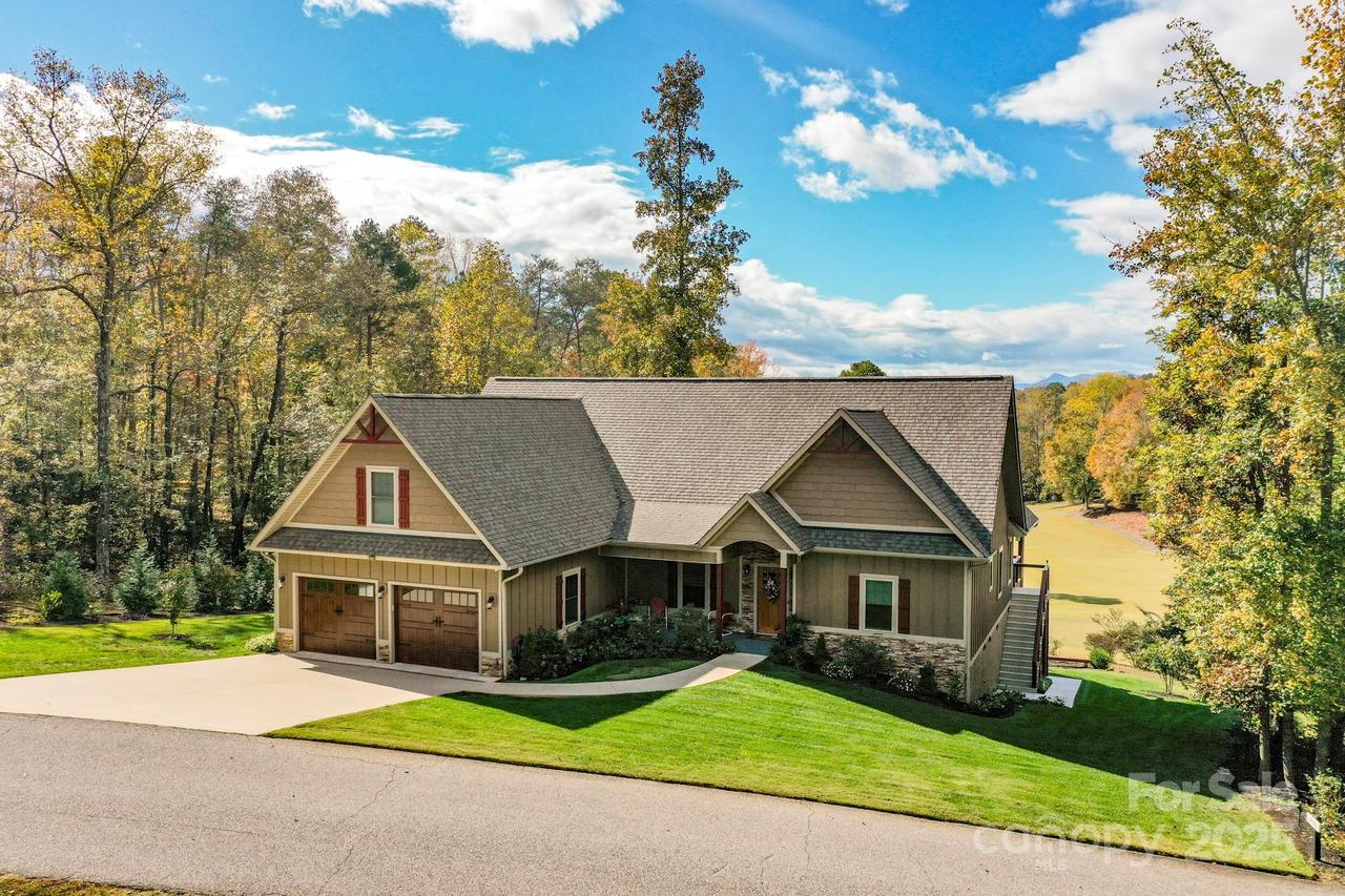 896 Moss Dr., Rutherfordton, NC 28139