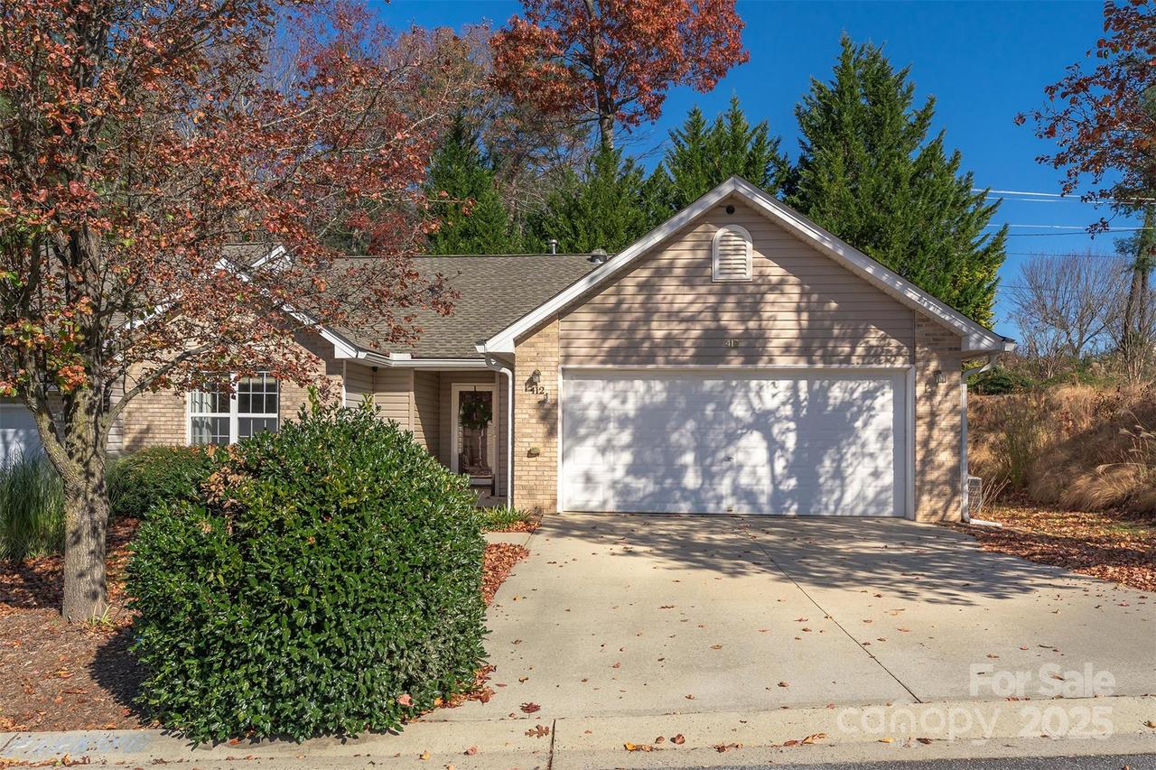 412 Wiltshire Cir., Fletcher, NC 28732
