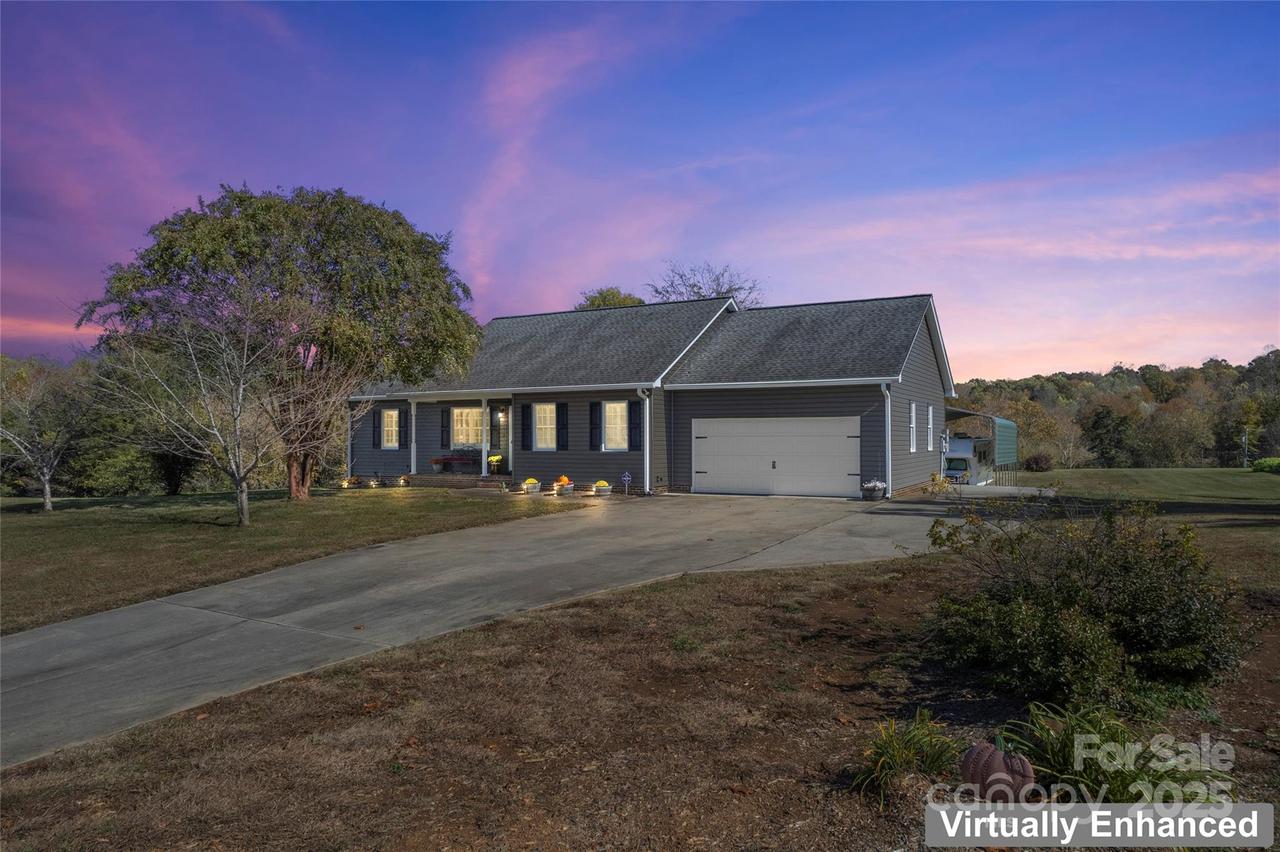 201 Doe Ridge Dr., Cleveland, NC 27013