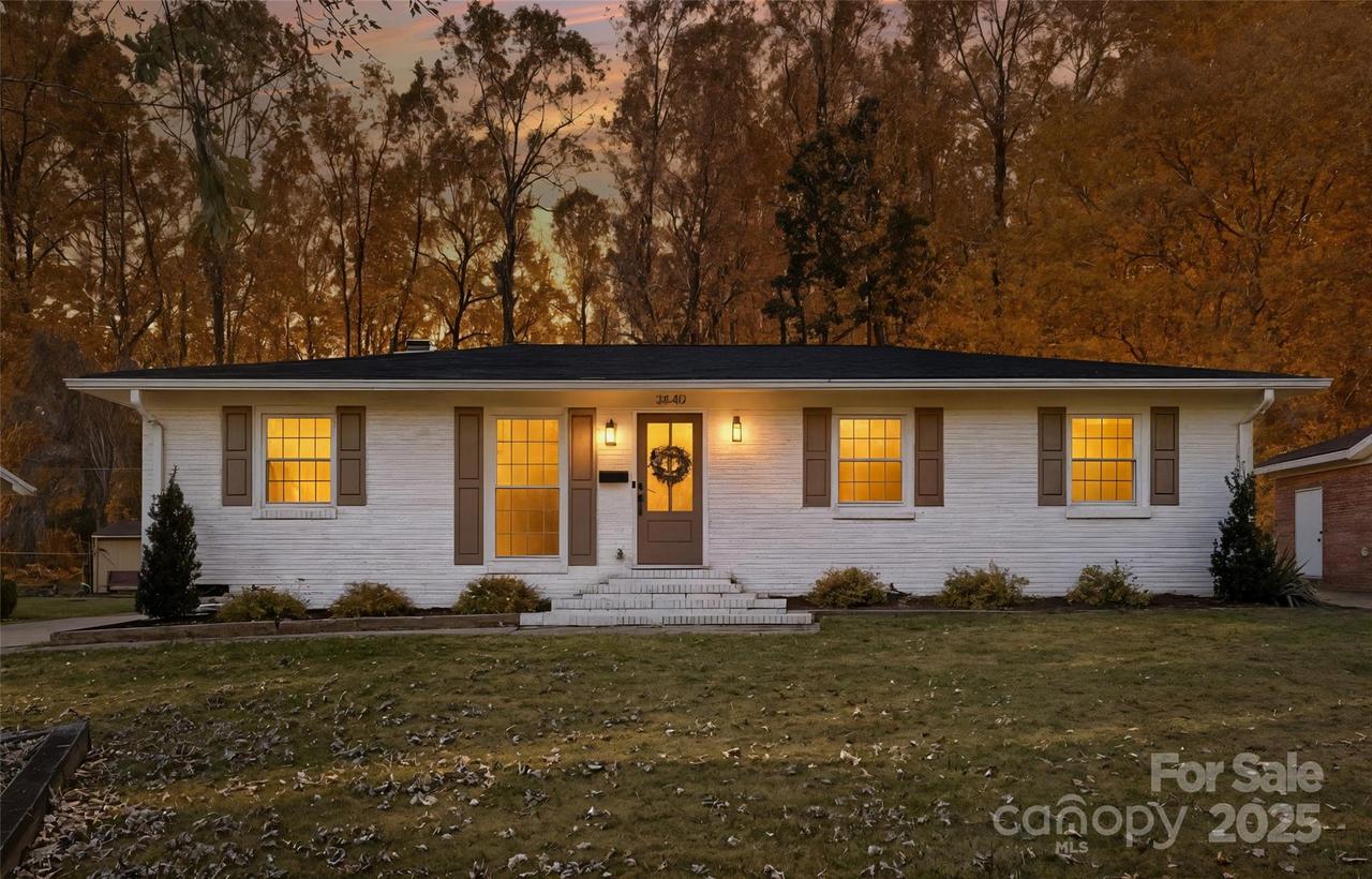 3640 Densmore Dr., Charlotte, NC 28205