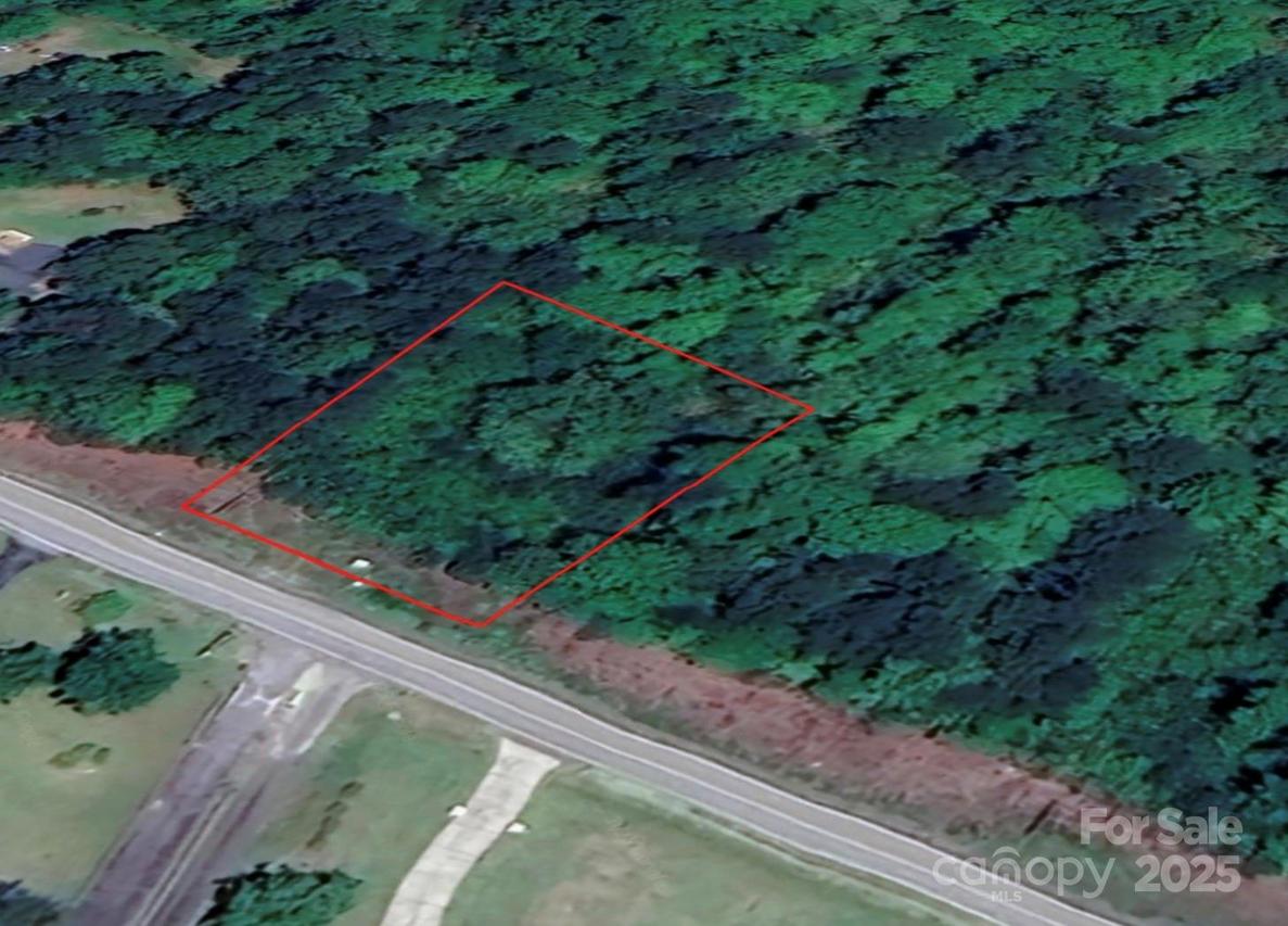 1640 Halltown Rd., Jacksonville, NC 28546