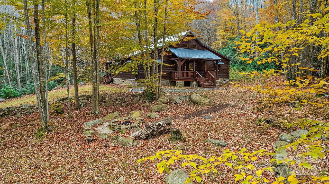 133 Buckeye Ridge Rd., Beech Mountain, NC 28604