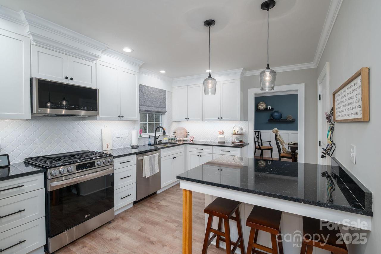 628 W 8th St., Newton, NC 28658