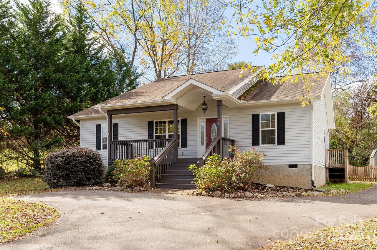 190 Temple Church Rd., Brevard, NC 28712