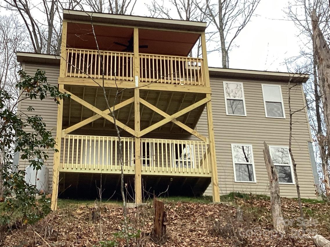 212 Brigsy Ln., Whittier, NC 28789