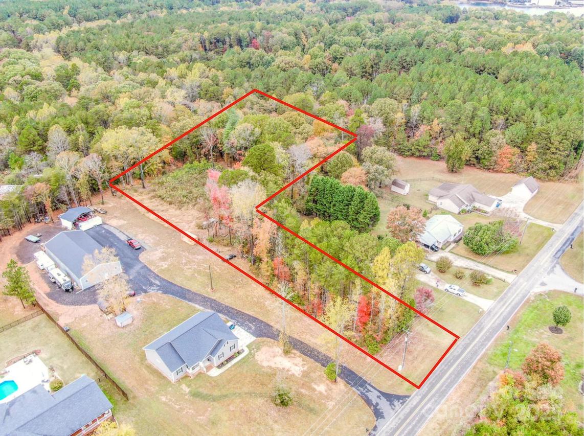 4803 Burris Rd., Denver, NC 28037