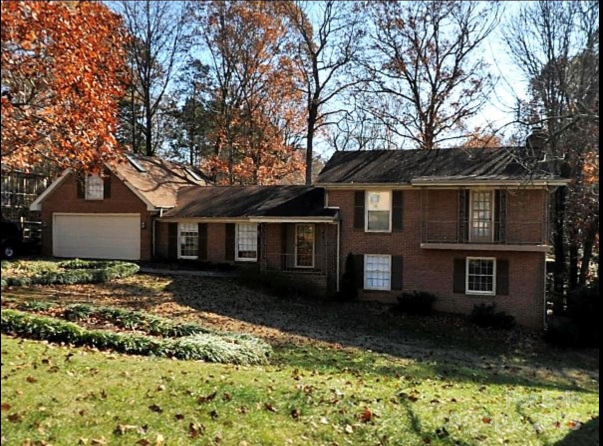 2610 Merrywood Rd., Charlotte, NC 28210