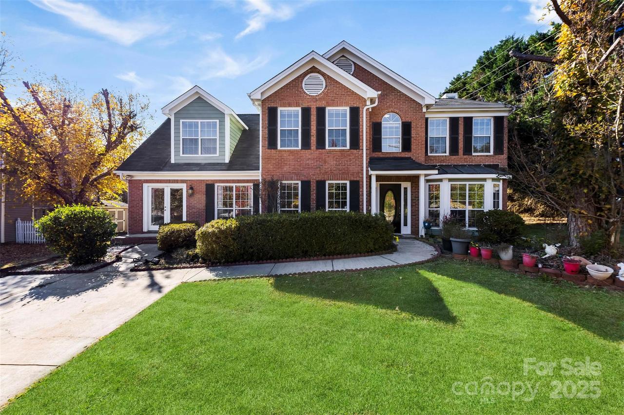 9800 Ashley Farm Dr., Matthews, NC 28105