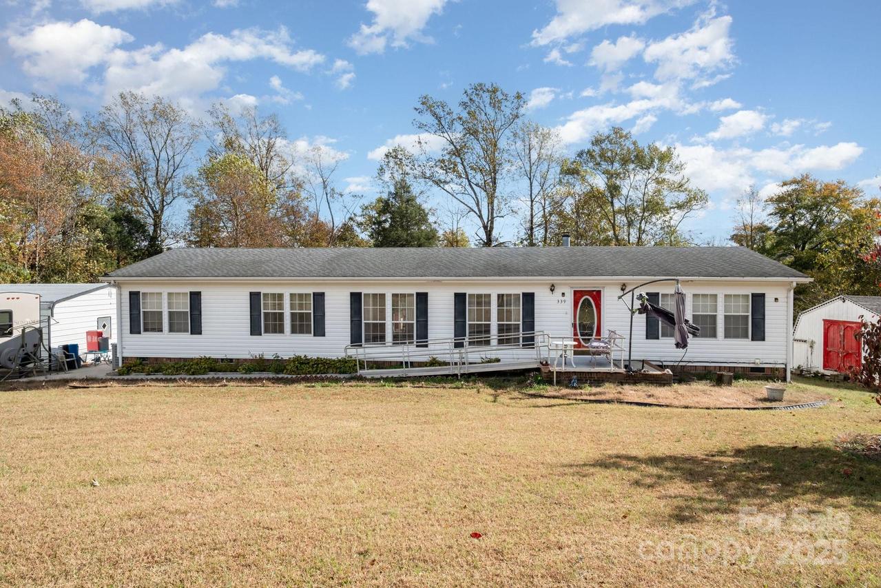 339 Howard Norton Dr., Hiddenite, NC 28636