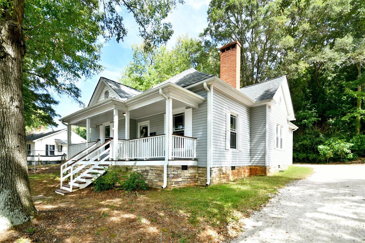 814 W A St., Kannapolis, NC 28081