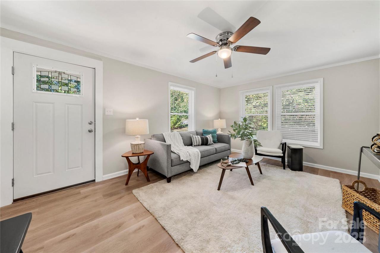 425 25th St., Hickory, NC 28602