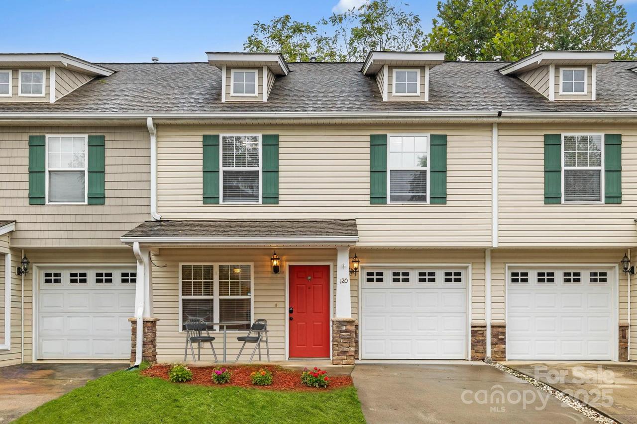 120 Old Salem Ct., Fletcher, NC 28732