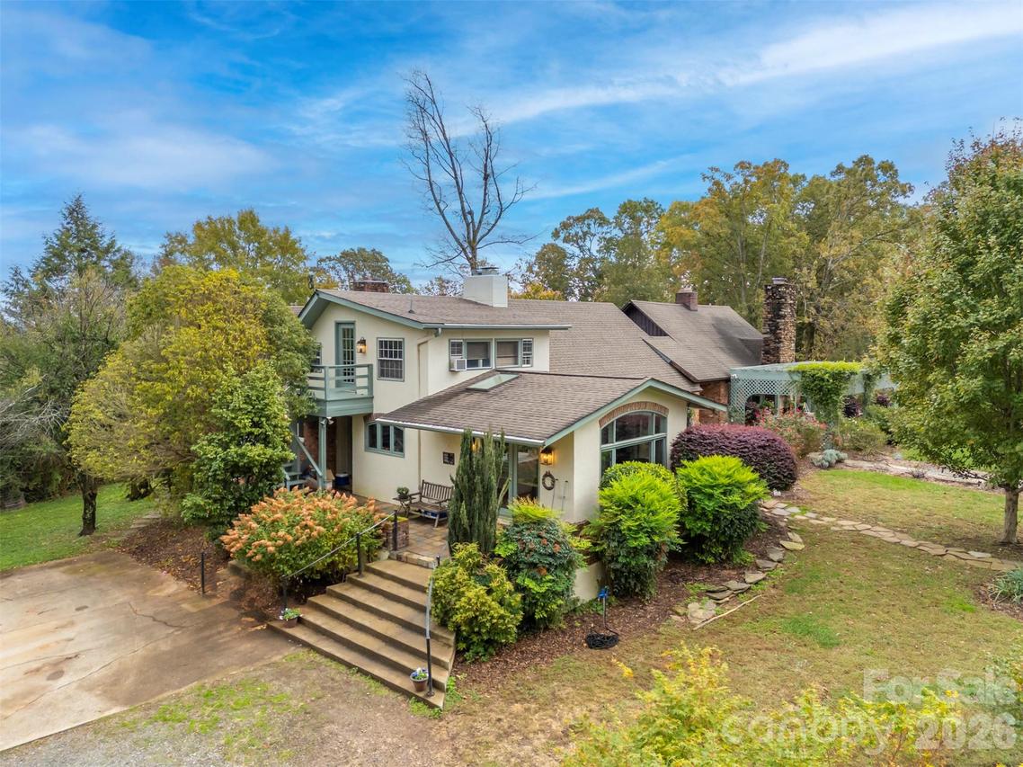 936 Golden Rd., Tryon, NC 28782