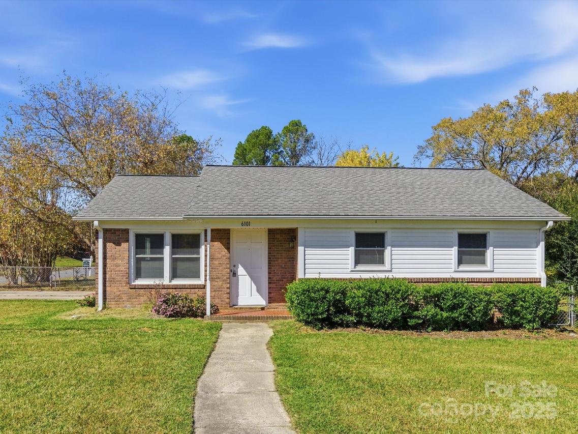 6101 Clearwater Dr., Indian Trail, NC 28079