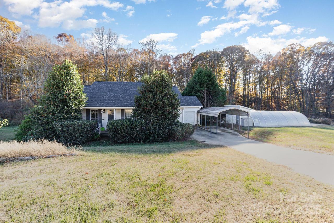 2627 Easter St., Maiden, NC 28650