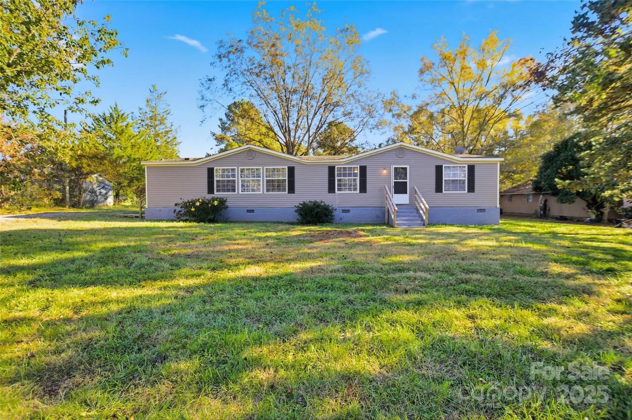 2425 Shoal Creek Church Rd., Shelby, NC 28152