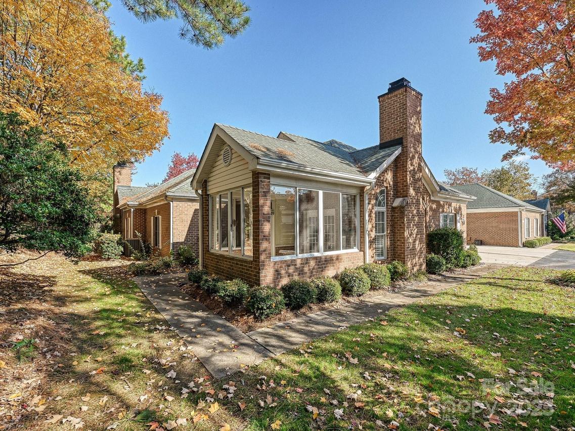 8465 Olde Troon Dr., Charlotte, NC 28277