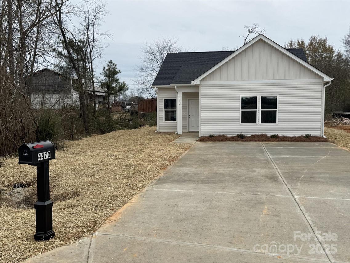4470 Kingsbury Rd., Midland, NC 28107