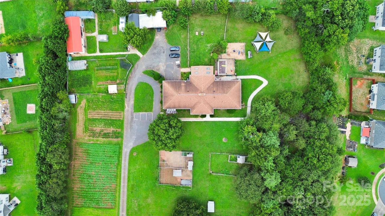 12708 Hamilton Rd., Charlotte, NC 28273