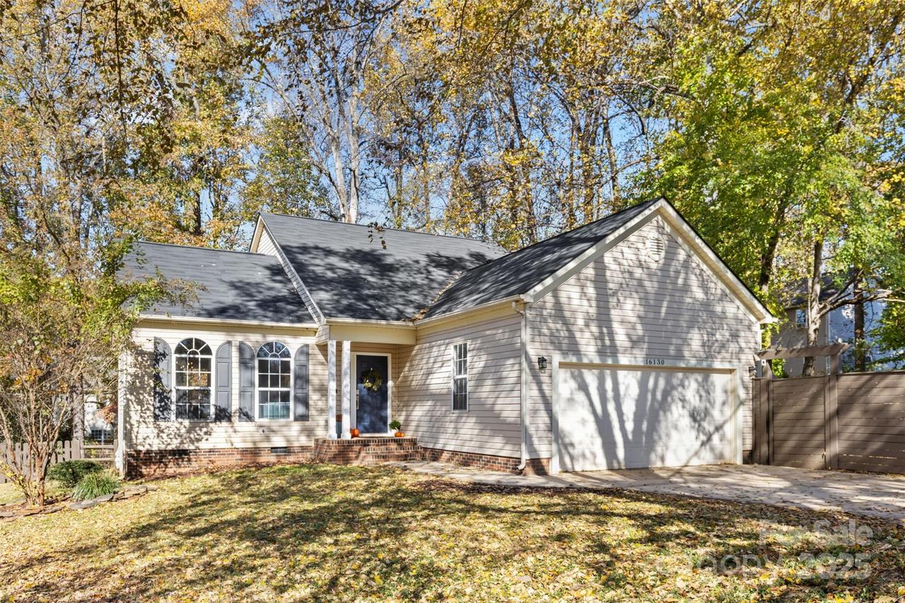 16130 Farmall Dr., Huntersville, NC 28078