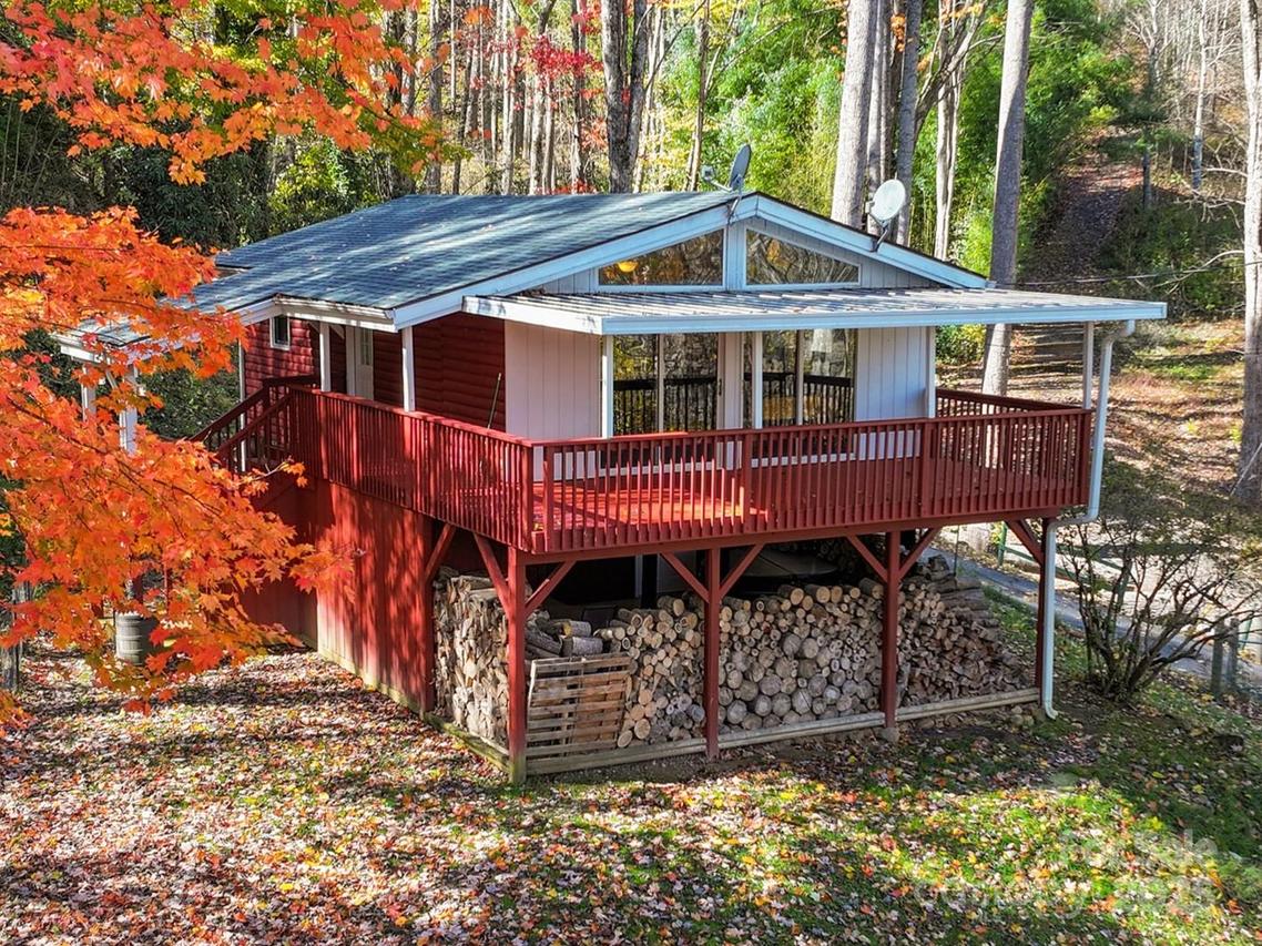 31 Windsong Dr., Waynesville, NC 28785