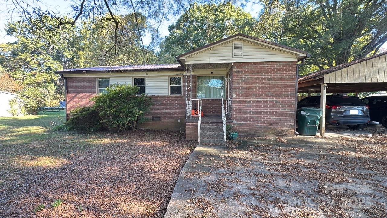 805 Mount Olive Church Rd., Newton, NC 28658