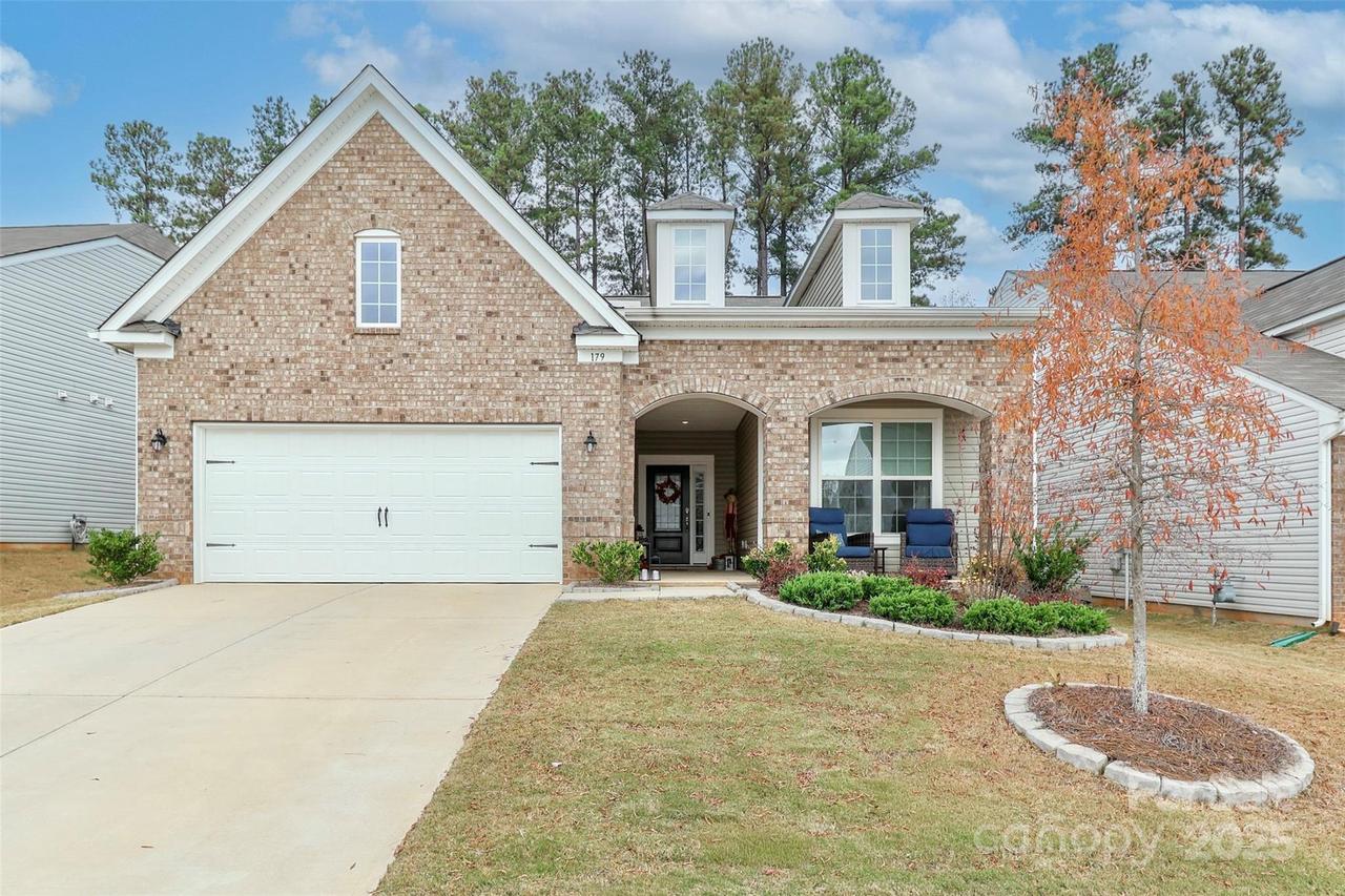 179 Abersham Dr., Mooresville, NC 28115