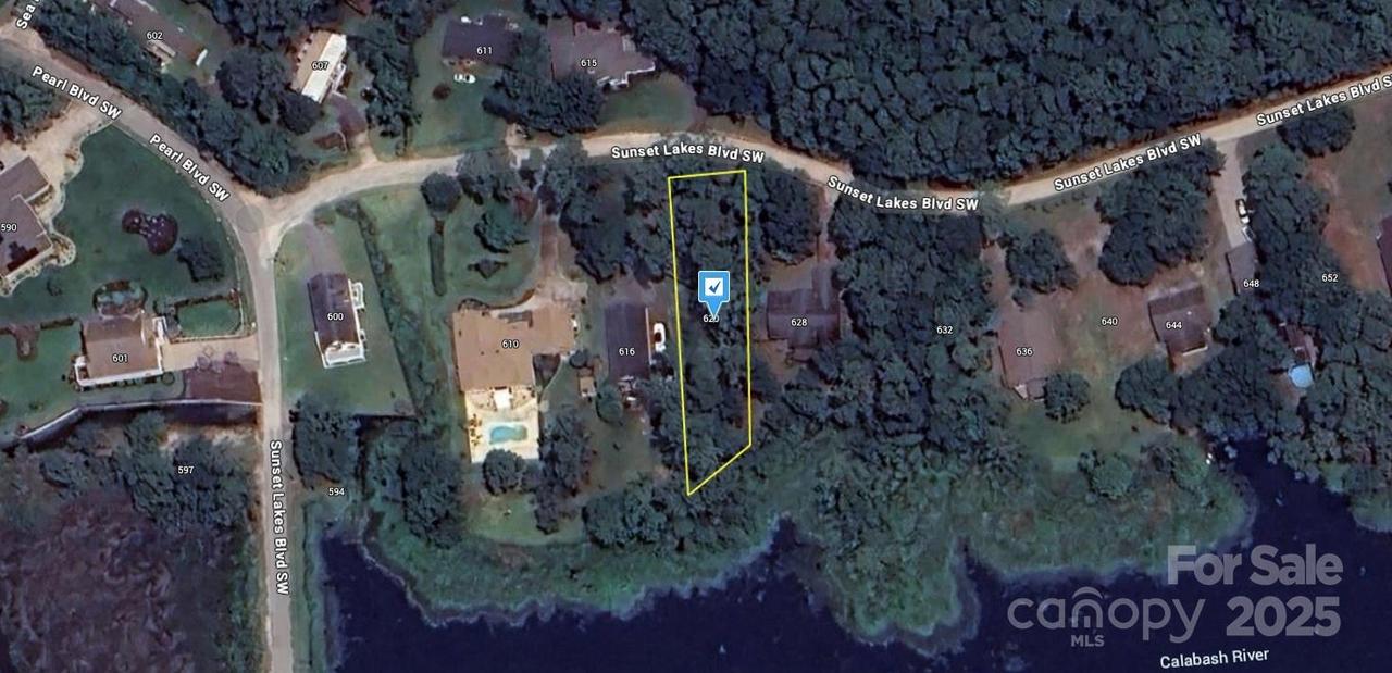 620 Sunset Lakes Blvd., Sunset Beach, NC 28468