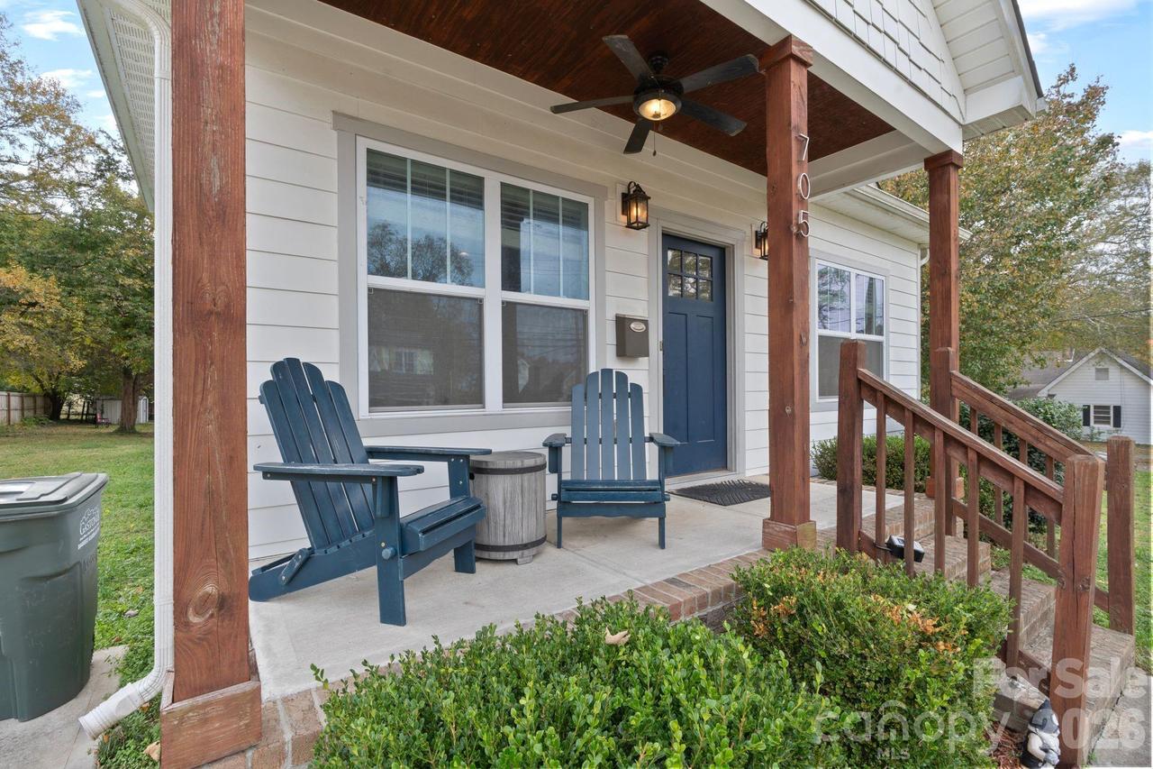 705 W 2nd Ave., Gastonia, NC 28052