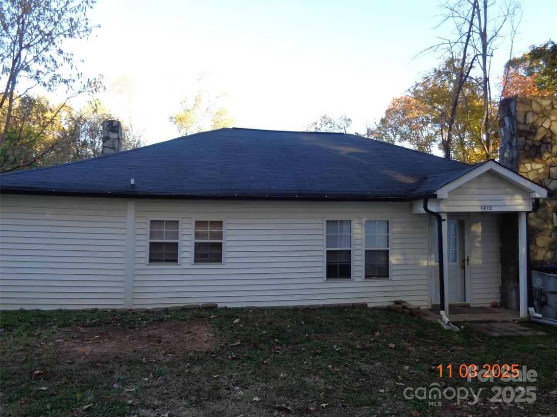 1412 Walt Arney Rd., Lenoir, NC 28645