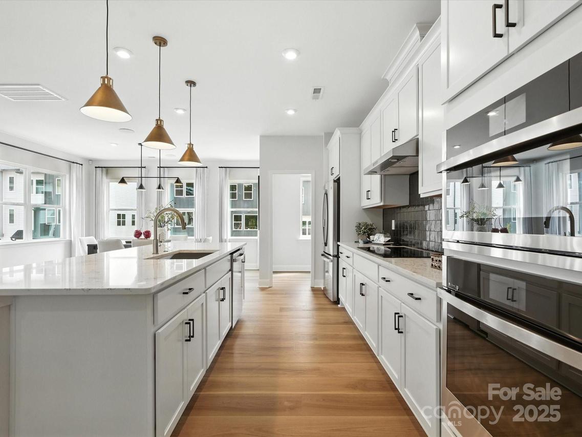 8040 Cedarsmith Ct., Charlotte, NC 28217