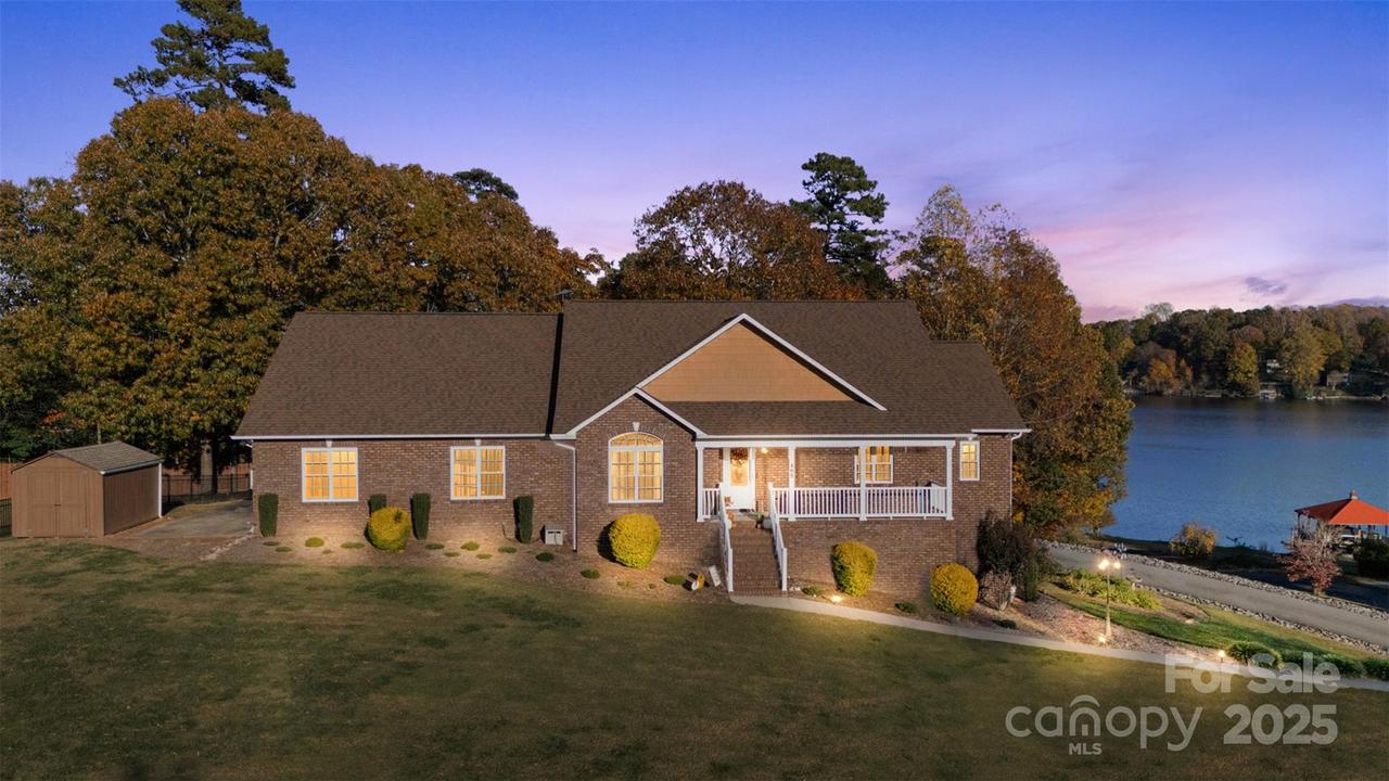 465 Espie Little Rd., Taylorsville, NC 28681