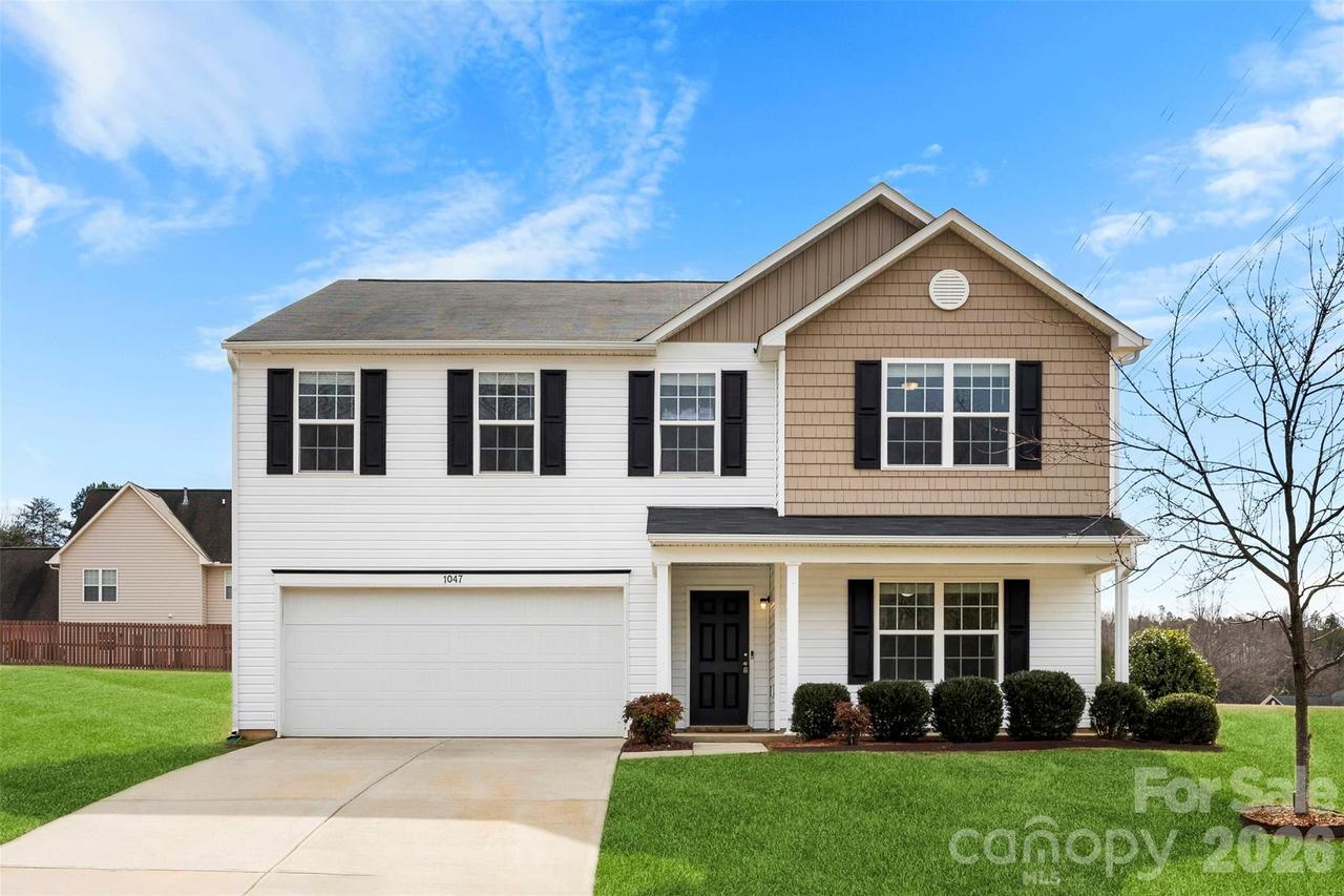 1047 Mackey Ct., Gastonia, NC 28056