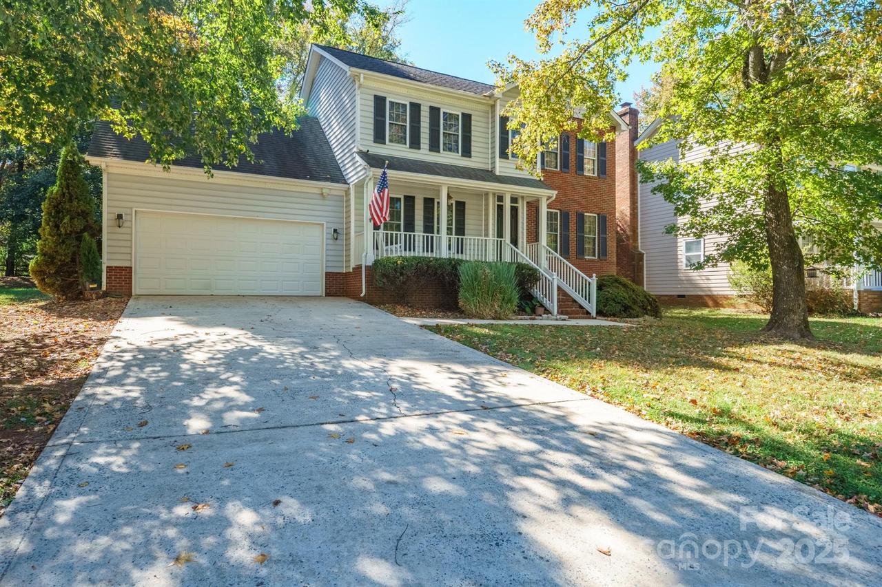 3024 Cross Tie Ln., Matthews, NC 28105