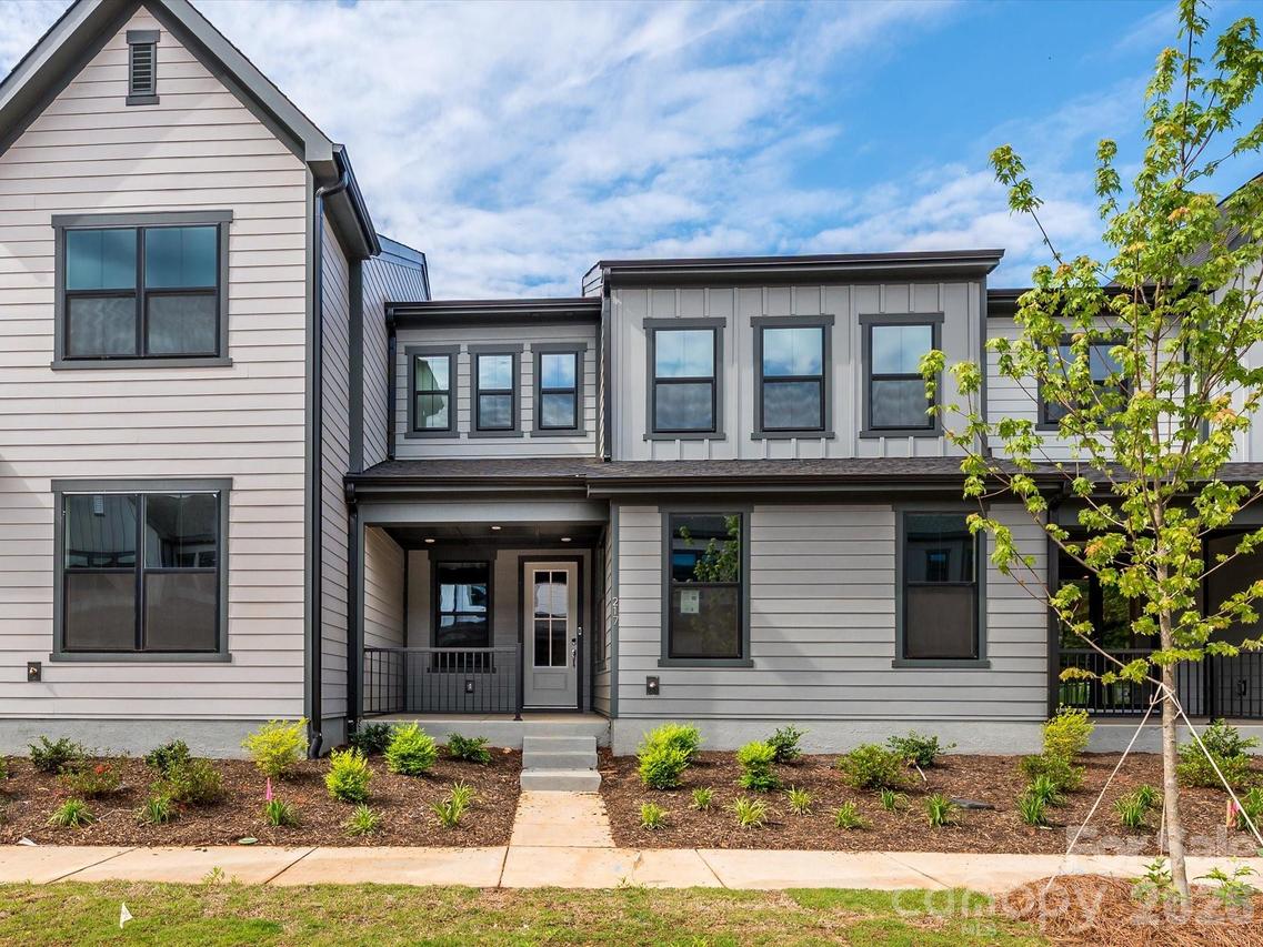217 Halemarg Dr., Belmont, NC 28012