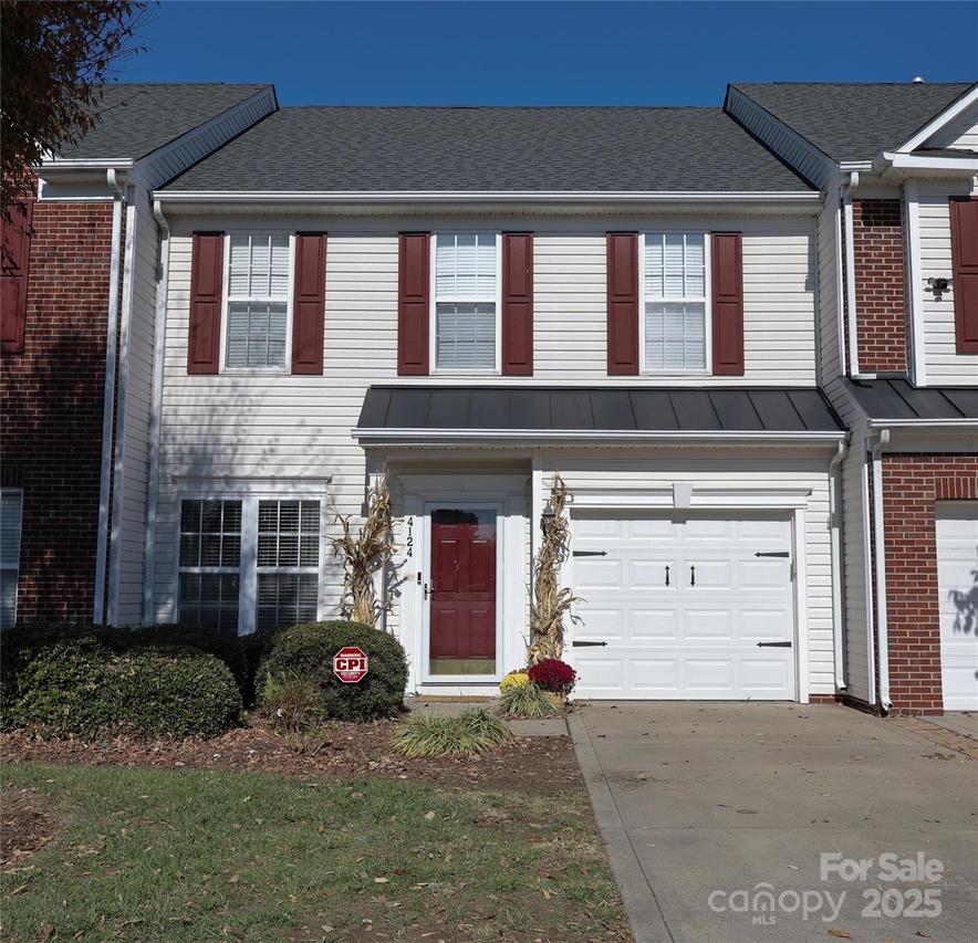 4124 Carl Parmer Dr., Harrisburg, NC 28075