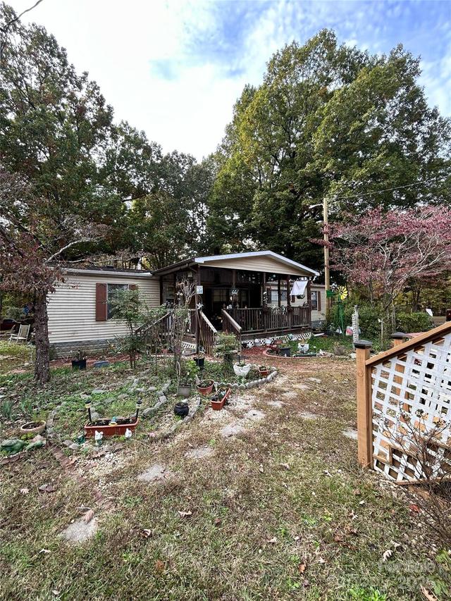 7922 Silver Maple Ln., Mint Hill, NC 28227